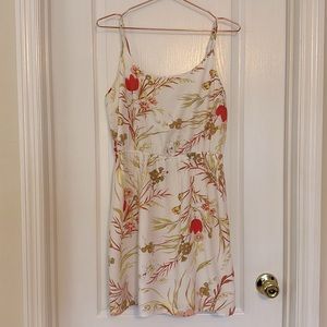 Old Navy Women’s White Floral Tank Dress